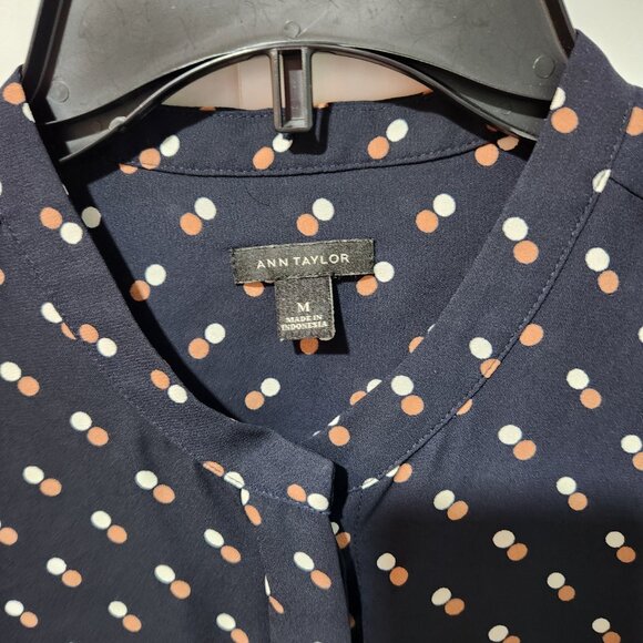 Ann Taylor Navy Blue Long Sleeve Classic Button Down Polka Dot Blouse -Medium - Picture 2 of 6